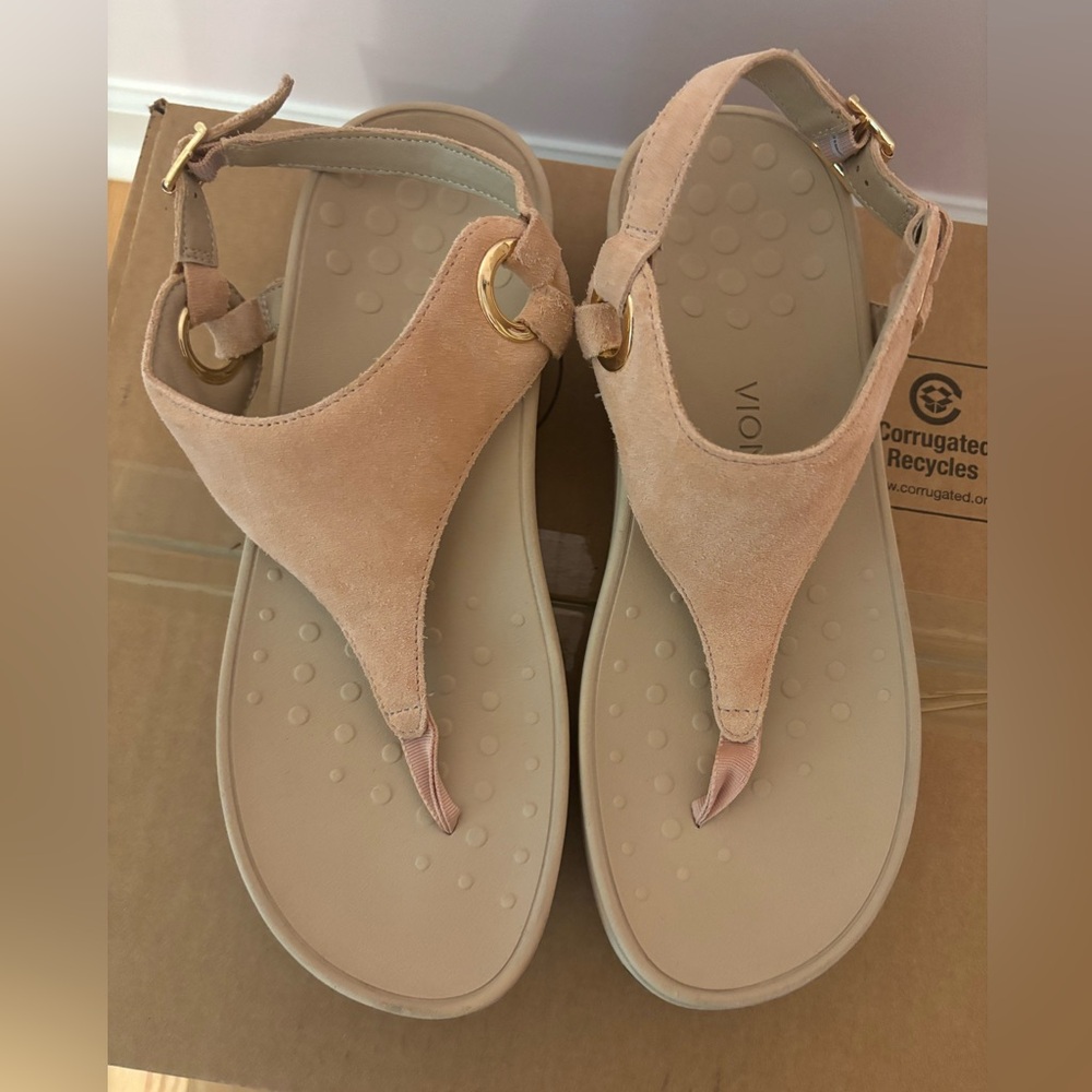 Vionic Tan Sandals for Women